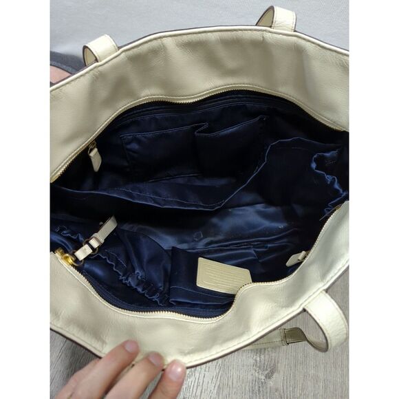 Coach Diaper Bag/Tote Off-white No K1221-F19256 - Picture 11 of 12